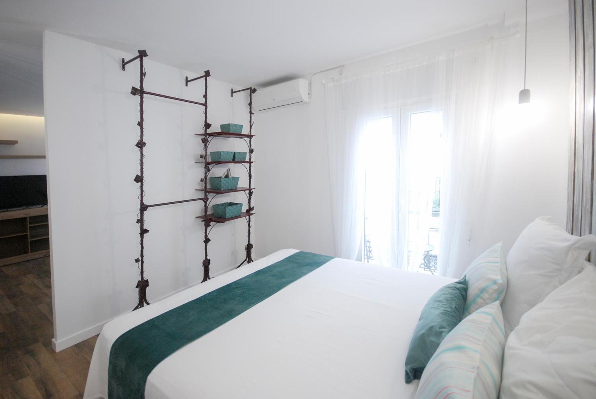 Conil Apartamentos La Dama Y El Vagabundo Conil De La Frontera Eksteriør billede