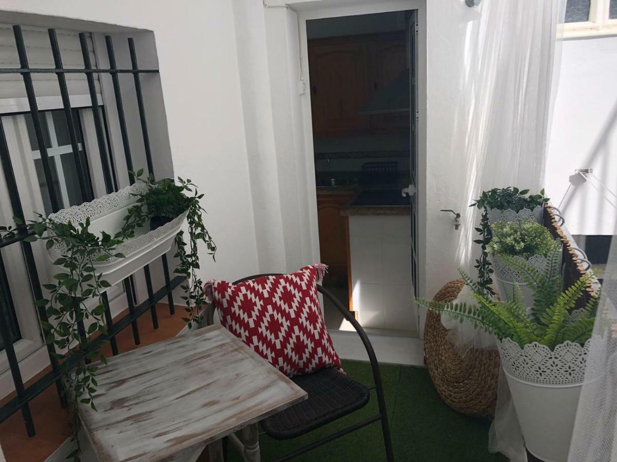 Conil Apartamentos La Dama Y El Vagabundo Conil De La Frontera Eksteriør billede
